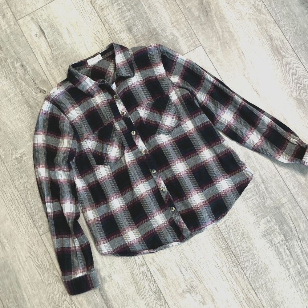 Maurices Women’s M Burgundy Black Plaid Cotton Flannel Button-Up Shirt